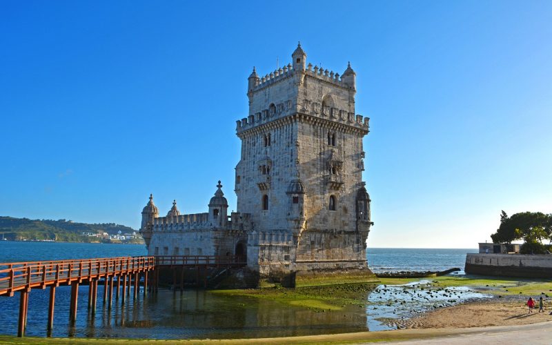 belen-tower-1359337_1280